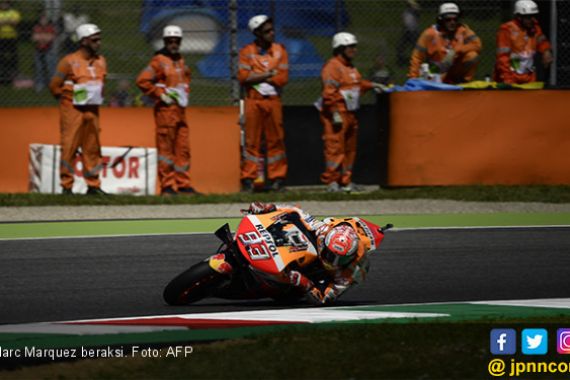 Marc Marquez Permalukan Rider Tuan Rumah di FP1 MotoGP Italia - JPNN.COM