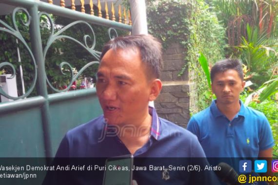 Jalani Pemeriksaan di KPK, Andi Arief Irit Bicara - JPNN.COM