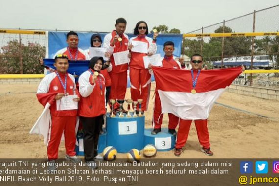 Membanggakan! Prajurit TNI Sapu Bersih Seluruh Medali Emas pada Kejuraaan Unifil Bola Voli Pantai - JPNN.COM