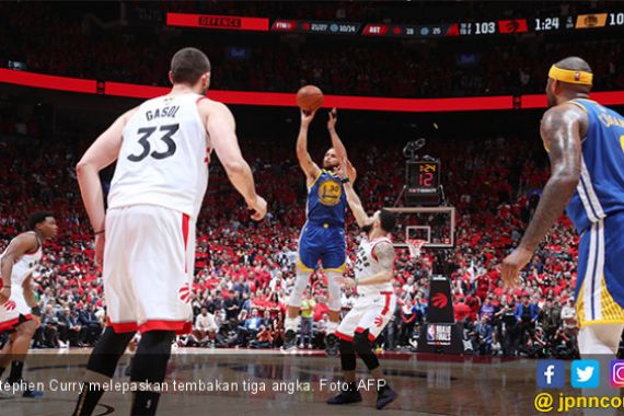 Dramatis, Golden State Warriors Menang Setengah Bola di Game Kelima NBA Finals - JPNN.COM