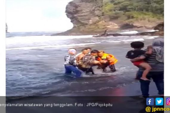 Empat Wisatawan Terseret Ombak, Dua Belum Ditemukan - JPNN.COM