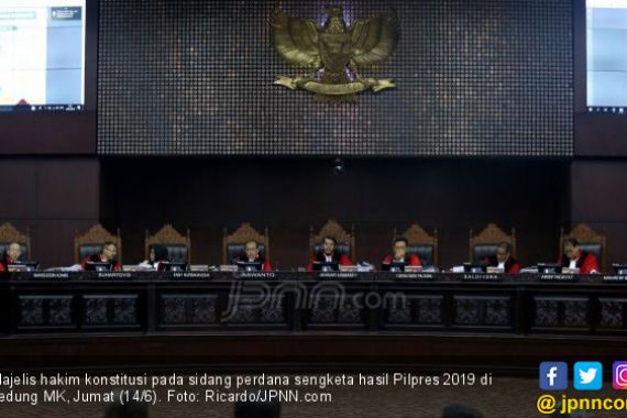 Prediksi Pakar HTN soal Putusan Hakim MK Kasus Sengketa Hasil Pilpres 2019 - JPNN.COM