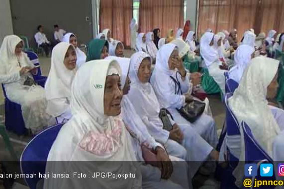 Nenek Berusia 107 Tahun Ikut Daftar Calon Jemaah Haji - JPNN.COM