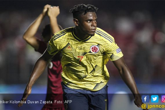 Duvan Zapata Antar Kolombia Tembus Perempat Final Copa America 2019, Lihat Golnya - JPNN.COM