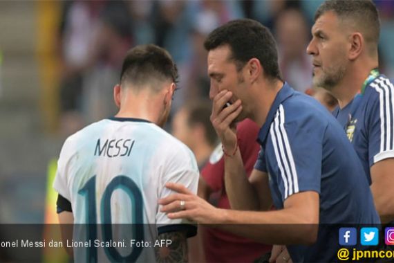 Baru Menang Sekali, Lionel Messi Sebut Lapangan di Brasil Jelek - JPNN.COM