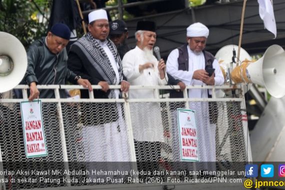 Korlap Aksi Kawal MK Abdullah Hehamahua Mengaku tak Kenal Prabowo - JPNN.COM