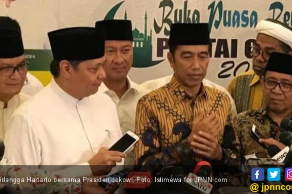 Airlangga Hartarto Lebih Loyal ke Jokowi, Berpeluang Besar Menang - JPNN.COM