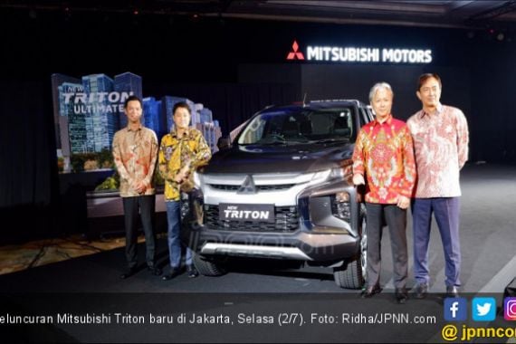Mitsubishi Triton Baru Resmi Mengaspal, Berikut Detail Harganya - JPNN.COM