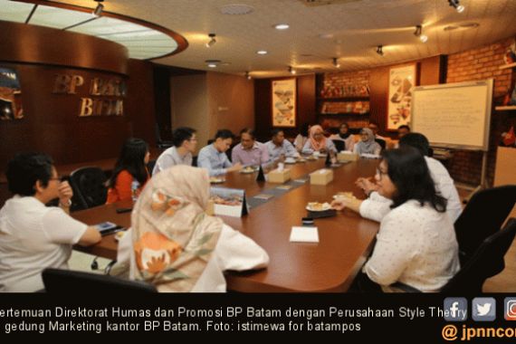 Perusahaan Rental Pakaian Bermerek Asal Singapura Bidik Peluang Bisnis di Batam - JPNN.COM