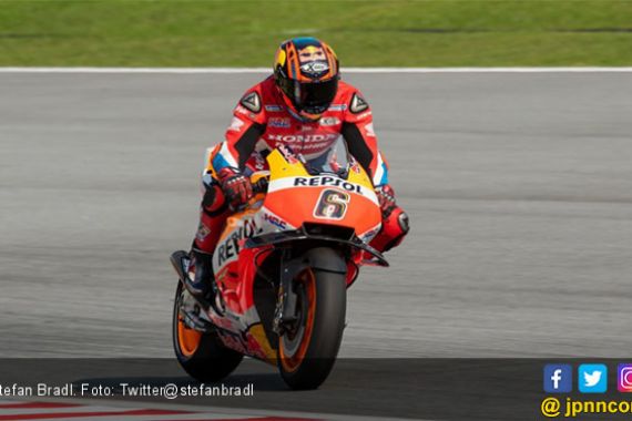 Stefan Bradl Buka-bukaan Kelemahan Tim Repsol Honda di MotoGP 2022 - JPNN.COM