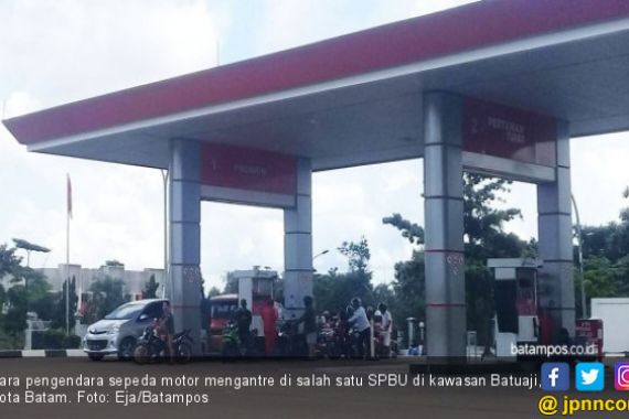 Bensin Premium di Batam Langka - JPNN.COM