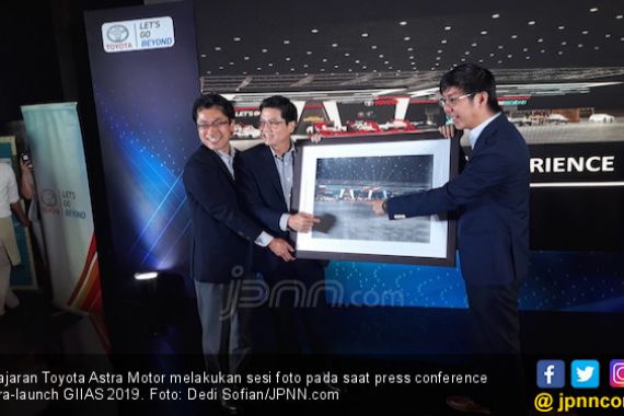 Toyota Bakal Pamer 3 Mobil Elektrifikasi di GIIAS 2019 - JPNN.COM