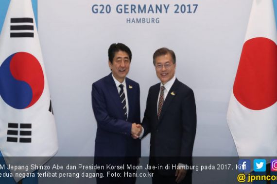 Dosa Masa Lalu Rusak Hubungan Jepang - Korsel - JPNN.COM