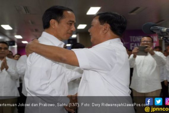 Sebelum Ketemu Jokowi, Prabowo Menyurati Amien, Berikut Isinya! - JPNN.COM