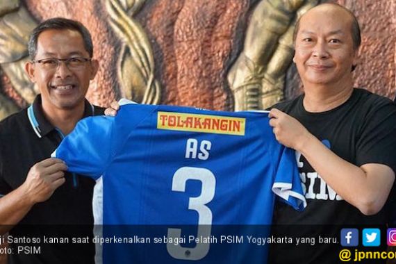 Aji Santoso Resmi Jadi Pelatih PSIM Yogyakarta - JPNN.COM