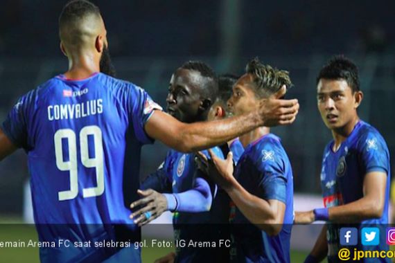 Lawan Tim Bertabur Bintang, Gelandang Arema FC: Kami tidak Takut - JPNN.COM