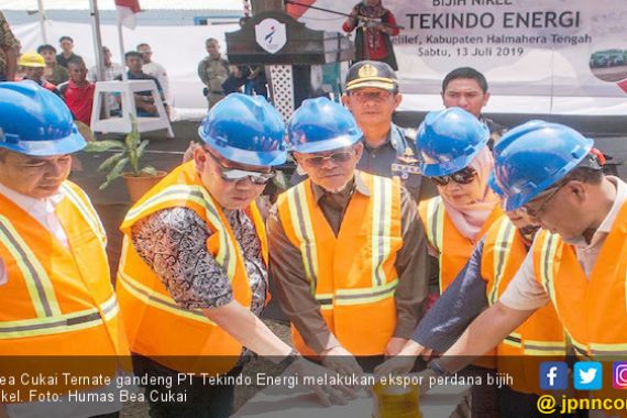Bea Cukai Ternate Dukung PT Tekindo Energi Ekspor Perdana Bijih Nikel - JPNN.COM