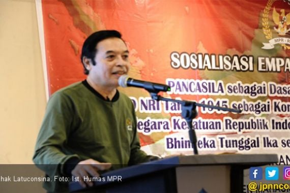 Ishak Latuconsina: Bela Negara Merupakan Tugas Seluruh Rakyat Indonesia - JPNN.COM