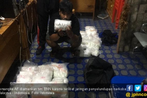 Lagi, Sabu-Sabu Asal Malaysia Diselundupkan Lewat Kalimantan - JPNN.COM