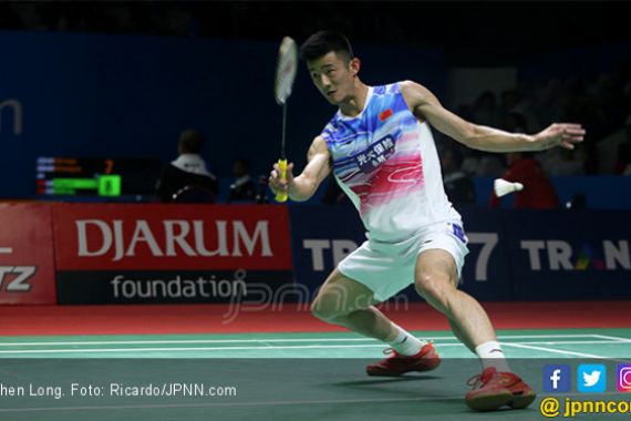 Chen Long Dipukul Tunggal Tuan Rumah di Babak Pertama Japan Open 2019 - JPNN.COM