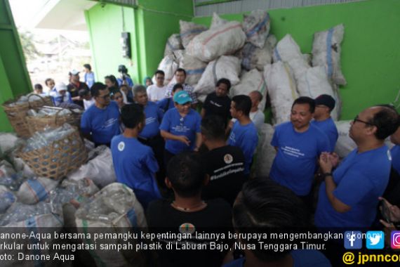 Danone-Aqua Kembangkan Ekonomi Sirkular di Labuan Bajo demi Atasi Sampah Plastik - JPNN.COM