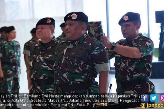 Bambang Dwi Resmi Gantikan Ben Yura untuk Pimpin Kapuskes TNI - JPNN.COM