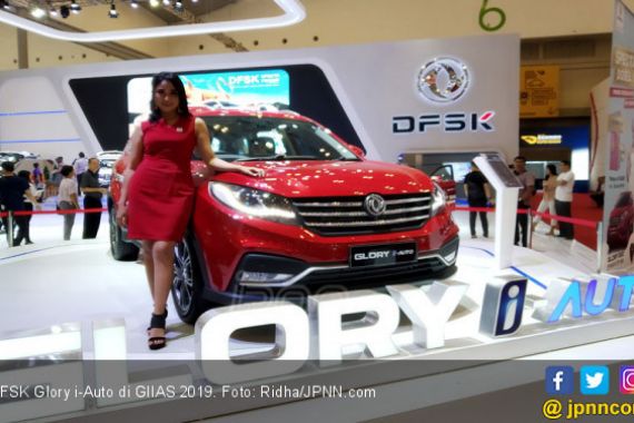 Belum Ada Harga, DFSK Glory i-Auto Sudah Dapat Kepercayaan Konsumen di GIIAS 2019 - JPNN.COM