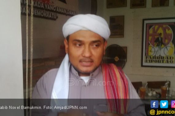 Novel Bamukmin Komentari Unjuk Rasa Desak Anies Baswedan Dilengserkan - JPNN.COM