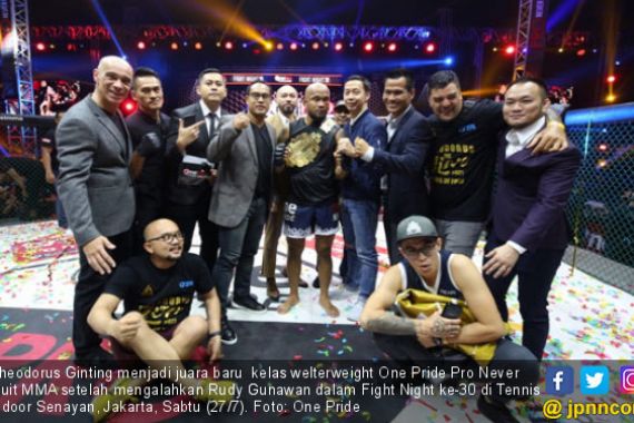 Sengit Lawan Rudy Gunawan, Theodorus Ginting Juara One Pride Pro Never Quit - JPNN.COM