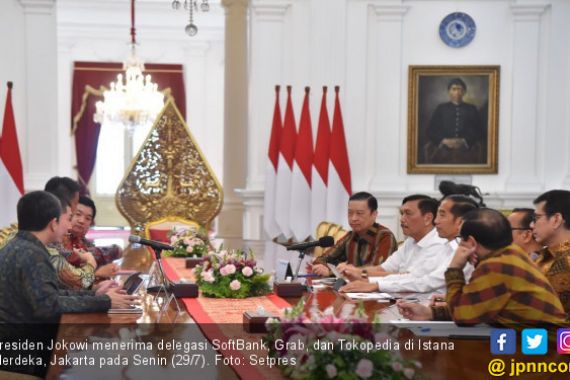 Jokowi Terima Delegasi SoftBank, Bicara Investasi USD2 Miliar - JPNN.COM