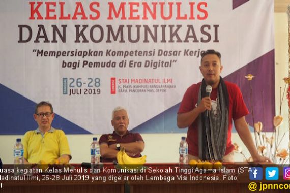 Dukung Penguatan SDM, Lembaga Visi Indonesia Gelar Kelas Menulis dan Komunikasi - JPNN.COM