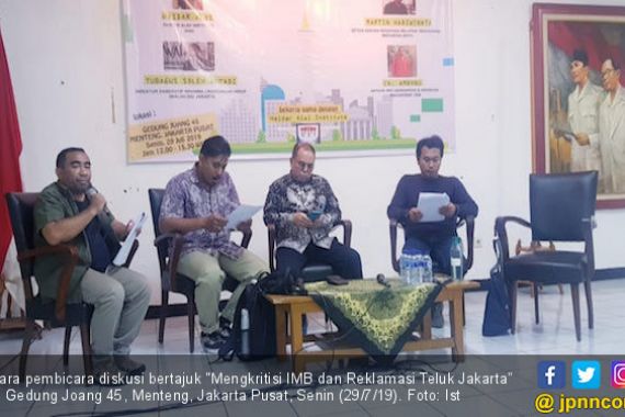 Kebijakan Gubernur Anies Soal IMB Reklamasi Menuai Kritik Pedas - JPNN.COM