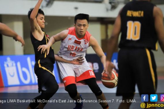 Ubaya dan Unair Buka Peluang Kawinkan Gelar LIMA Basketball EJC 2019 - JPNN.COM