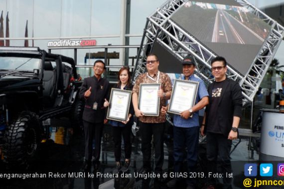 Protera dan Uniglobe Pecahkan Rekor MURI di GIIAS 2019 - JPNN.COM