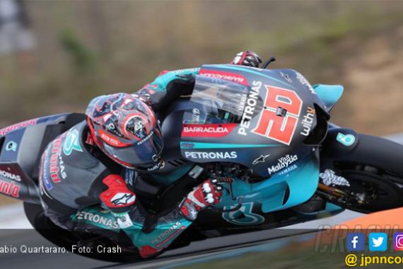 Fabio Quartararo Paksa Marc Marquez Gigit Jari di FP2 MotoGP Ceko - JPNN.COM