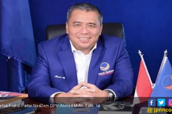 Fraksi NasDem DPR Sebut Pemerintah Tidak Punya Mandat Menunda Pilkada 2022 - JPNN.COM
