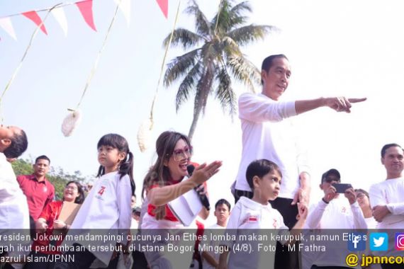 Jan Ethes Ogah Ikut Lomba Makan Kerupuk di Acara Pak Jokowi - JPNN.COM