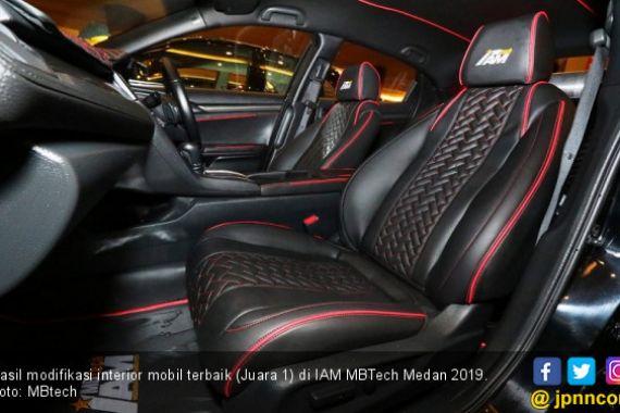 Jangan Sembarangan Menyemprotkan Cairan Disinfektan ke Interior Mobil, Ini Alasannya - JPNN.COM