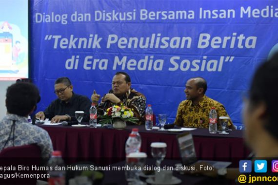 Kemenpora Gelar Diskusi soal Teknik Penulisan Berita di Era Media Sosial - JPNN.COM