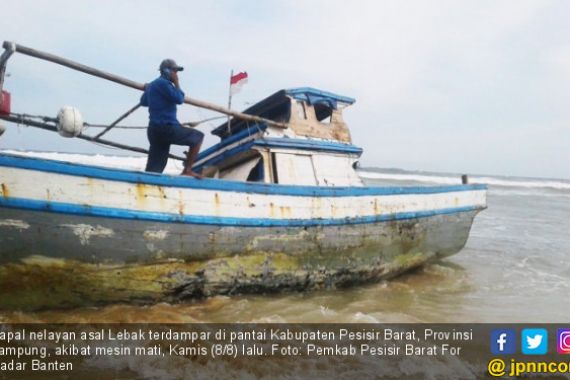 Terombang-ambing di Laut, Tujuh Nelayan Asal Lebak Terdampar di Lampung - JPNN.COM