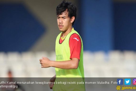 Pemain Muda Mitra Kukar Akhirnya Bisa Tunaikan Janji Berkurban - JPNN.COM