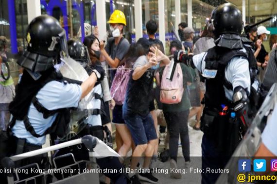 Polisi Tembak Mati Demonstran, Hong Kong Mencekam - JPNN.COM