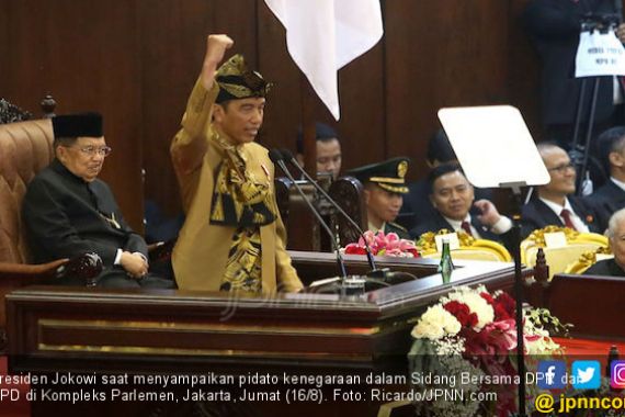 Jokowi: Saya yang Memimpin Lompatan Kemajuan Bersama - JPNN.COM