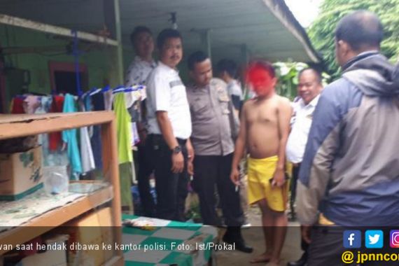 Si Anak Durhaka Dibawa ke Kantor Polisi, Ibu Fatmawati Pingsan - JPNN.COM