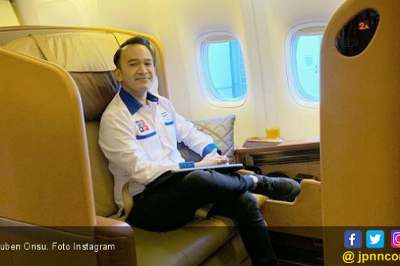 Ruben Onsu Pilih tak Unggah Foto Bareng Keponakan Dewi Perssik - JPNN.COM