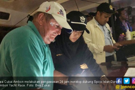 Bea Cukai Ambon Dukung Kelancaran Acara Spice Islan Darwin Ambon Yacht Race - JPNN.COM