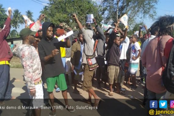 45 Demonstran di Timika Diamankan, 3 Polisi Terluka - JPNN.COM