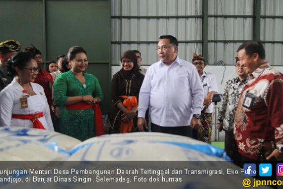 Berkunjung ke Tabanan, Menteri Eko Takjub dengan Bupati Eka - JPNN.COM