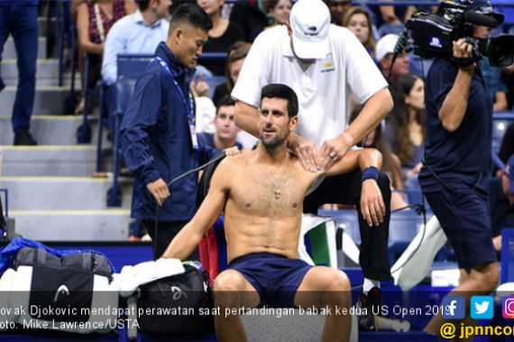 Dengan Kondisi Bahu Tak Sempurna, Novak Djokovic Maju ke Babak Ketiga US Open - JPNN.COM