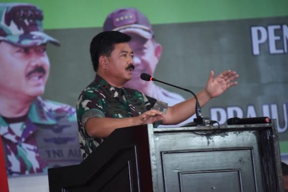 Panglima Mutasi Perwira Tinggi TNI di Tengah Wabah Corona, TNI AD Masuk Rekor - JPNN.COM